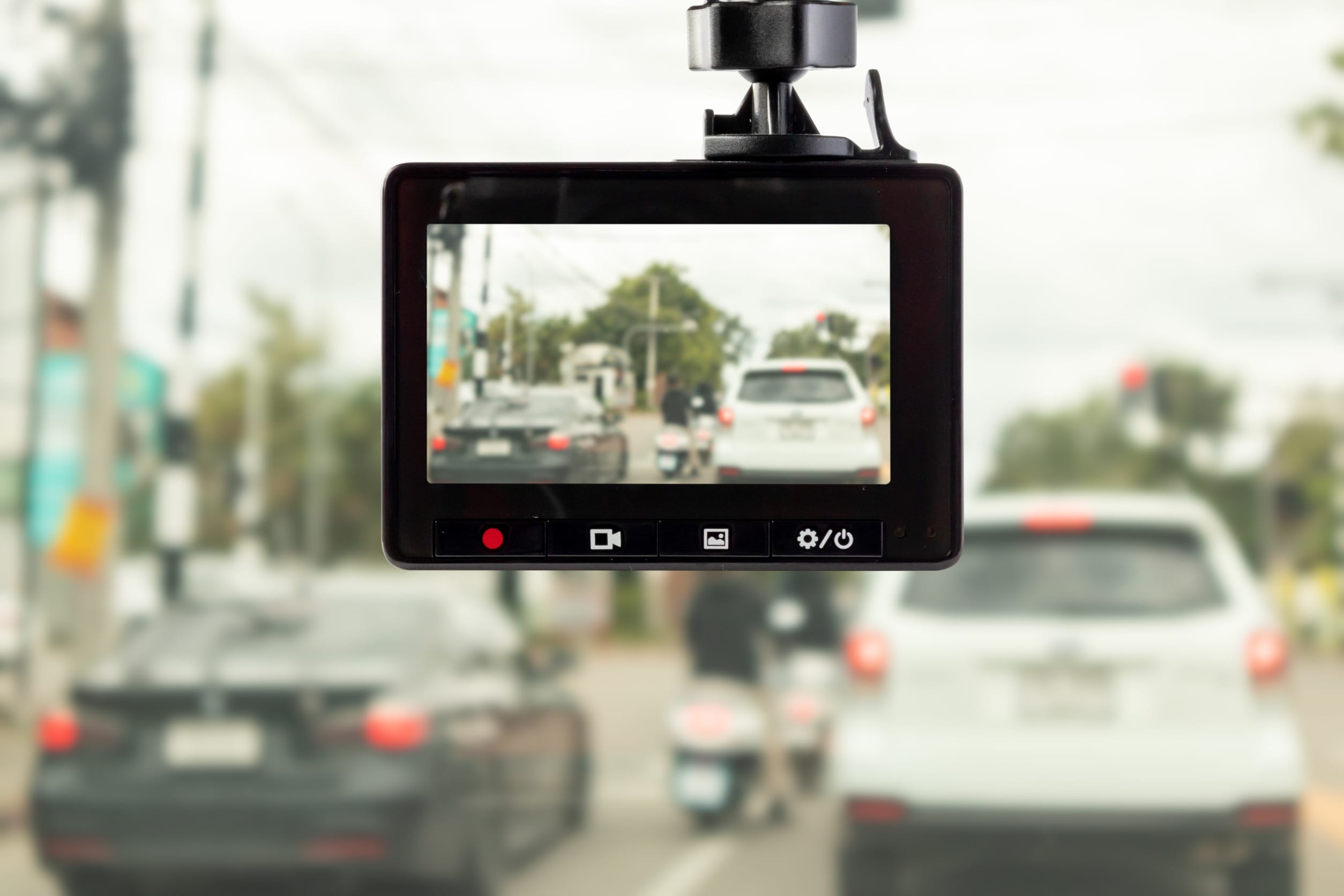 How Does Having a Dashcam Affect My Car Accident Claim?